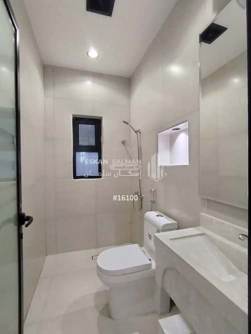 شقة ب 6 غرف العزيزية، الجبيل