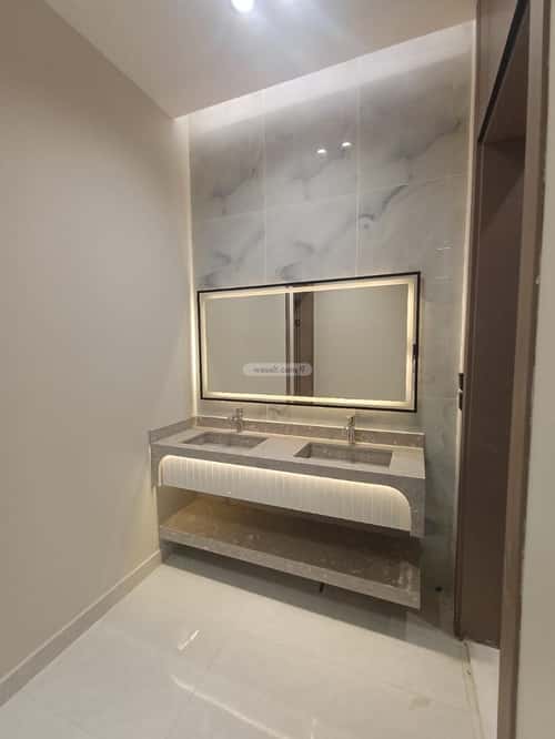 فيلا 610.41 متر مربع شرقية على شارع 15م الفلاح، شرق جدة، جدة