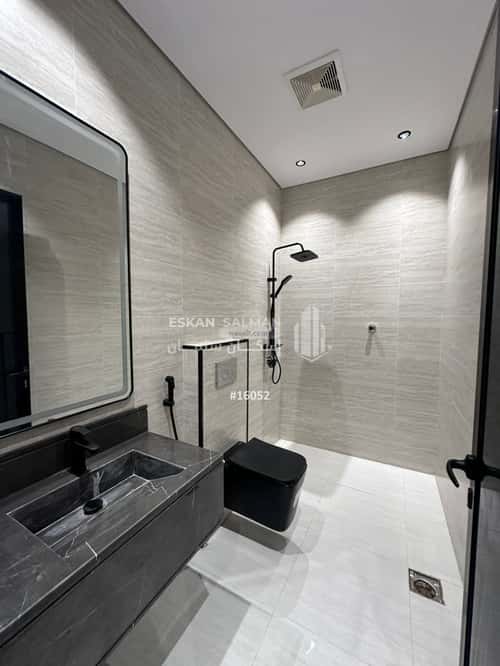 Apartment with 5 Bedrooms Al-Mohammadiyah 2, Jazan