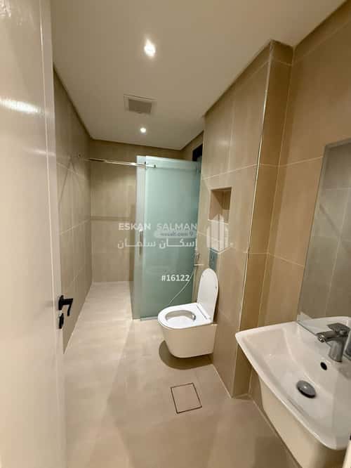 Apartment with 4 Bedrooms Al-Malqa, North Riyadh, Riyadh