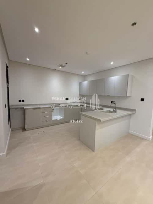 Apartment with 4 Bedrooms Al-Malqa, North Riyadh, Riyadh