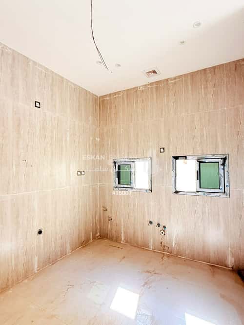 Villa 230 SQM facing East on 32m width street ضاحية الملك فهد، الدمام