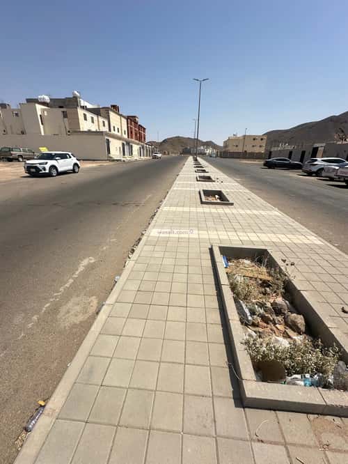 Land 645.57 SQM Facing South on 30m Width Street Al Salam, Madinah
