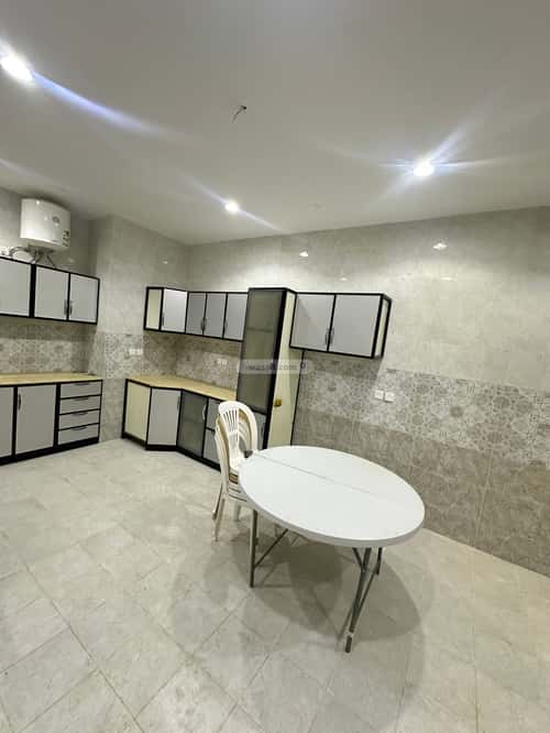 Apartment with 5 Bedrooms Industrial City, Madinah
