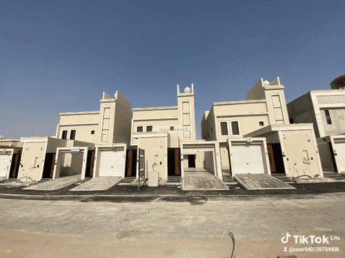 Apartment with 4 Bedrooms Al Hada, Al Kharj
