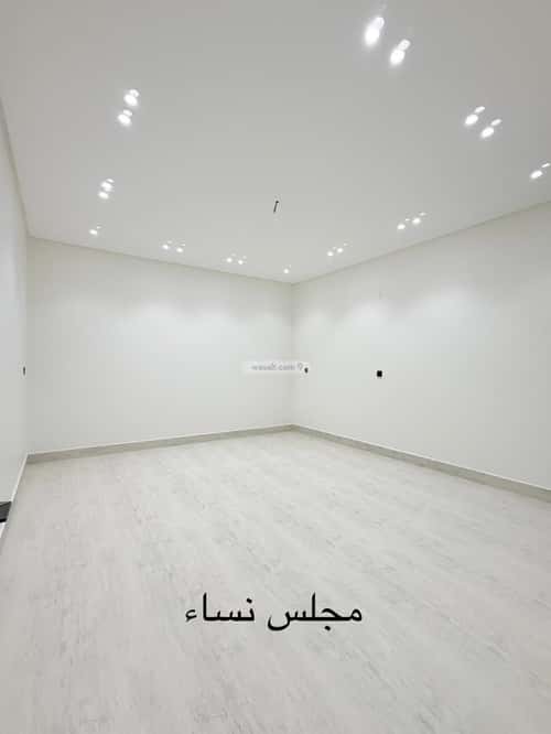 فيلا 427.81 متر مربع شمالية على شارع 30م الشعلة، الدمام