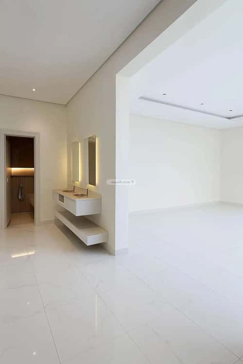 5 bedroom villa in Al Mahdiyyah