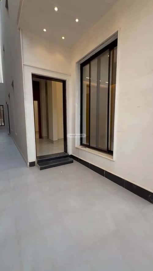 دور 4 غرف في الرمال