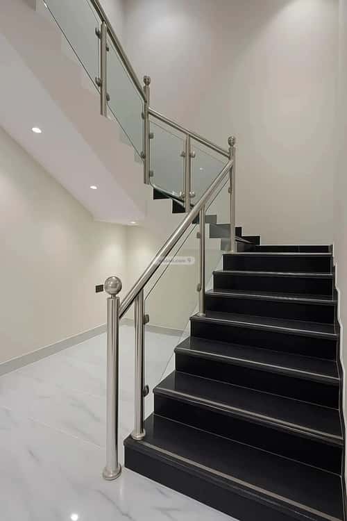 Villa 305 SQM Facing South on 15m Width Street Al-Janadriyah, East Riyadh, Riyadh