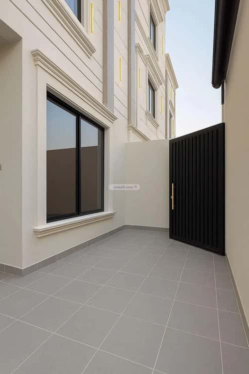 Floor 172 SQM with 4 bedrooms السعادة، شرق الرياض، الرياض