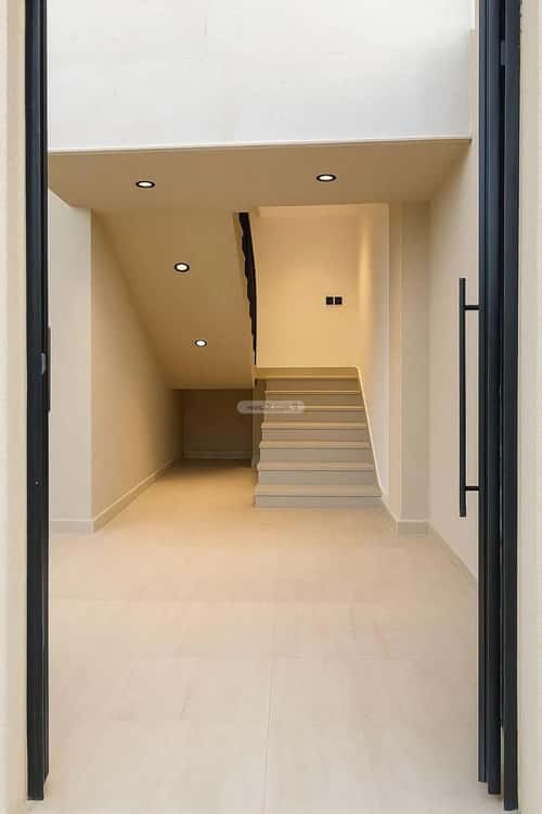 شقة 4 غرف في الجنادرية