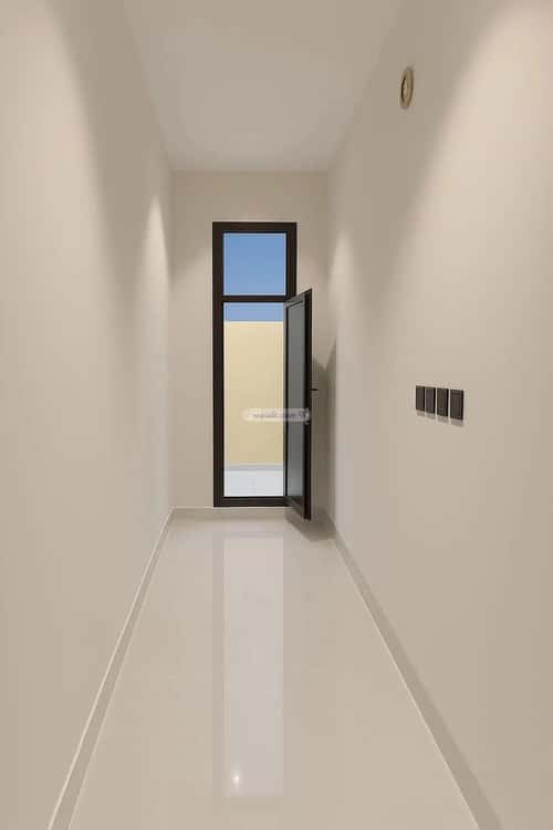 4 bedroom floor in Al Janadriyah