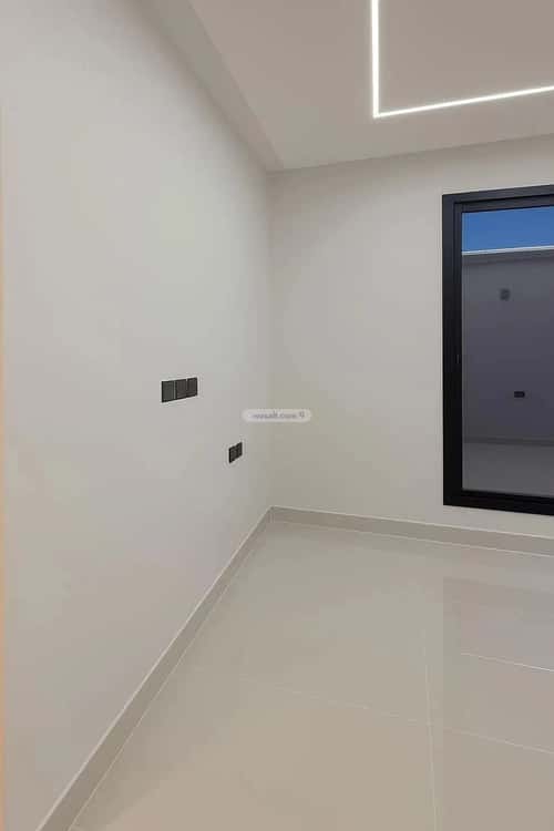 4 bedroom floor in Al Janadriyah