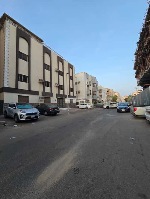 عمارة 525 متر مربع ب 4 أدوار واجهة جنوبية السلامة، شمال جدة، جدة