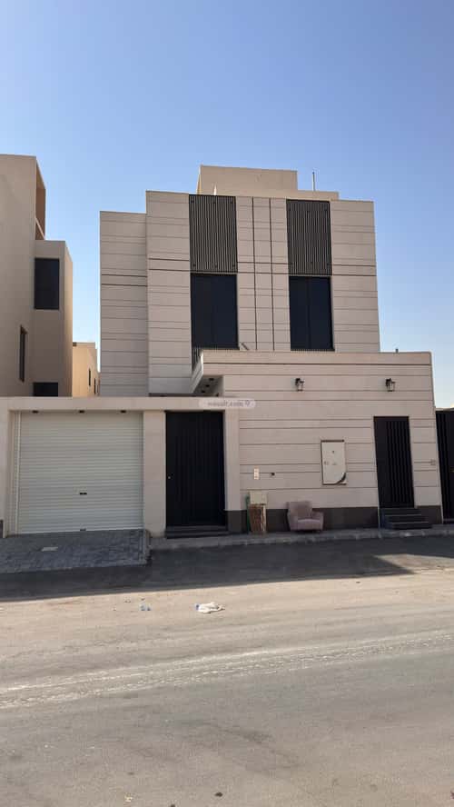 فيلا 312 متر مربع مع شقة واجهة شمالية قرطبة، شرق الرياض، الرياض