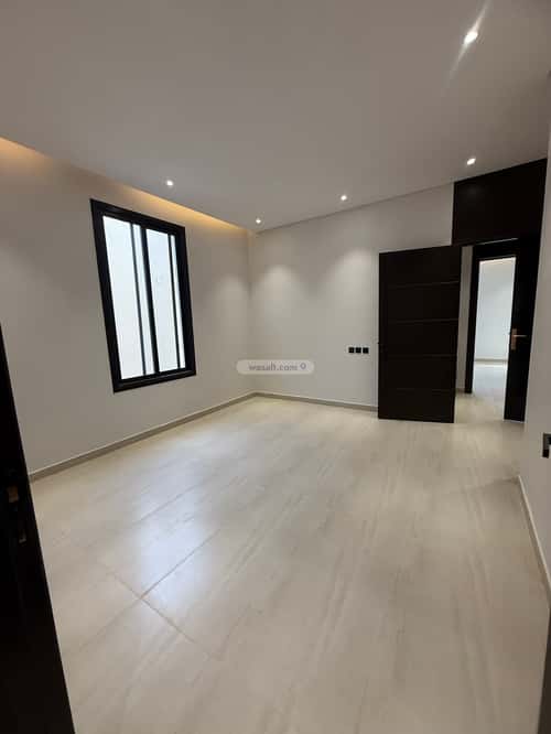 دور 5 غرف في الجنادرية