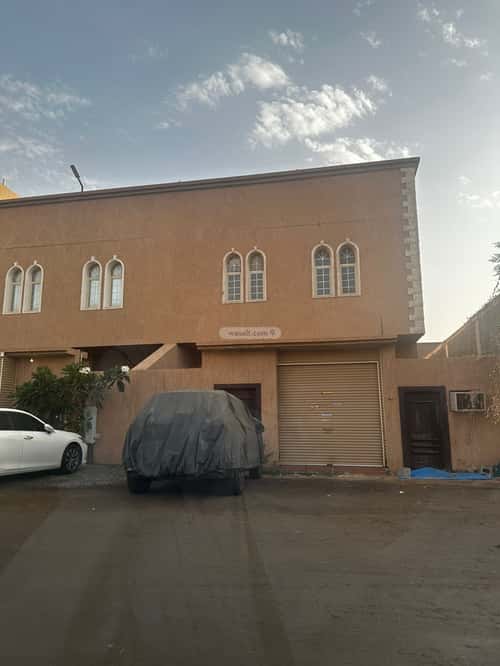 فيلا 250 متر مربع شرقية على شارع 15م الياقوت، شمال جدة، جدة