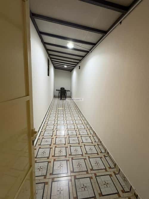 Floor with 5 Bedrooms Al-Aqeek, North Riyadh, Riyadh