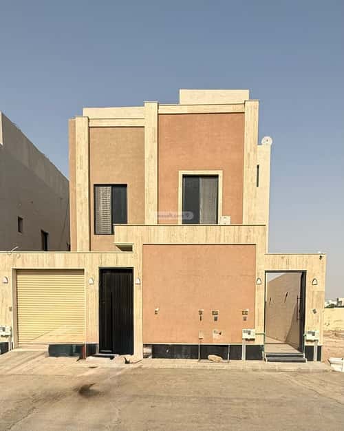 Floor with 5 Bedrooms Ar-Rimal, East Riyadh, Riyadh