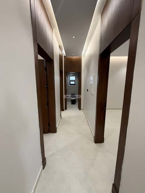 Apartment 300 SQM with 6 Bedrooms Al-Janadriyah, East Riyadh, Riyadh