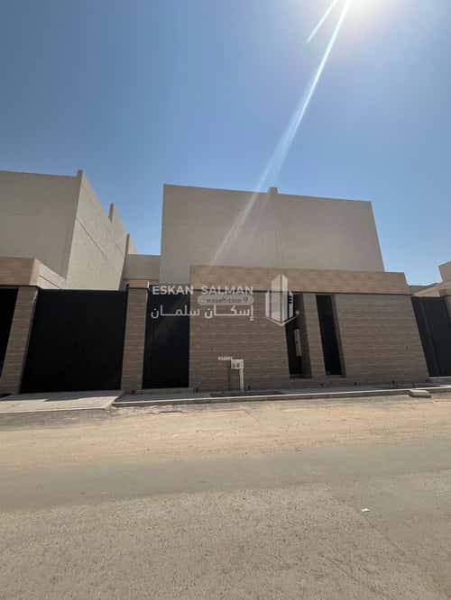 فيلا 315.24 متر مربع شرقية على شارع 20م المعيزيلة، شرق الرياض، الرياض