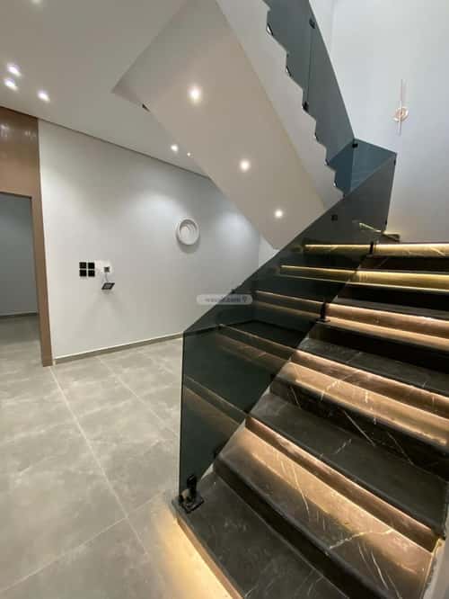 Villa 510 SQM facing East on 20m width street الهدا، الخرج