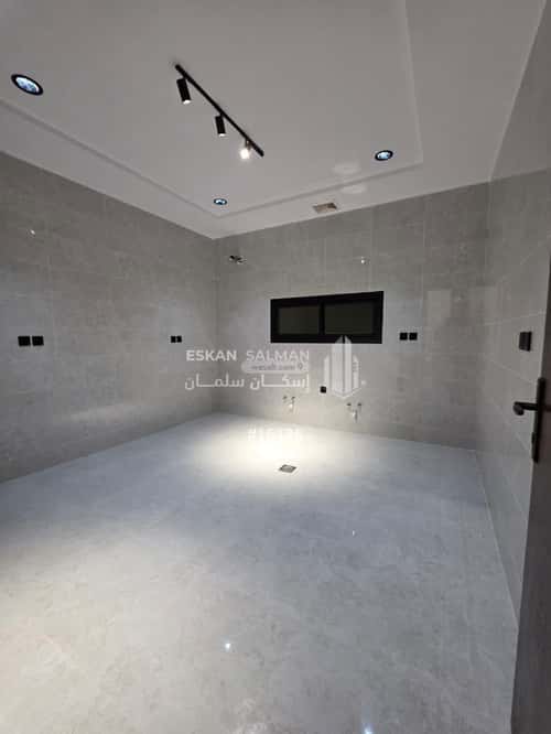 Villa 300 SQM Facing South on 15m Width Street Al Rahmanyah, East Jeddah, Jeddah