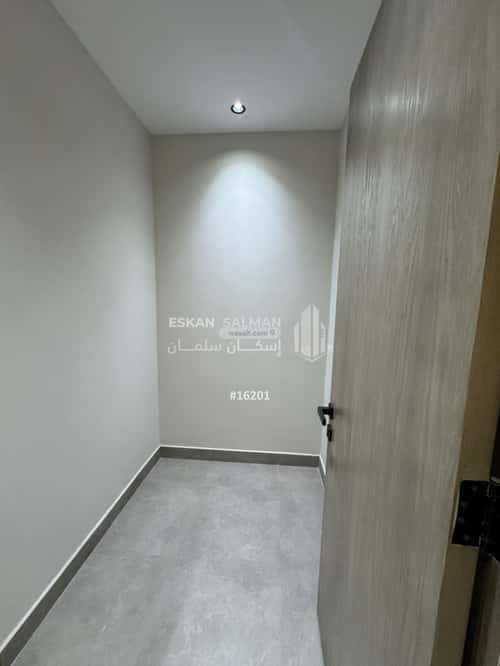 Apartment with 3 Bedrooms Ar-Rimal, East Riyadh, Riyadh