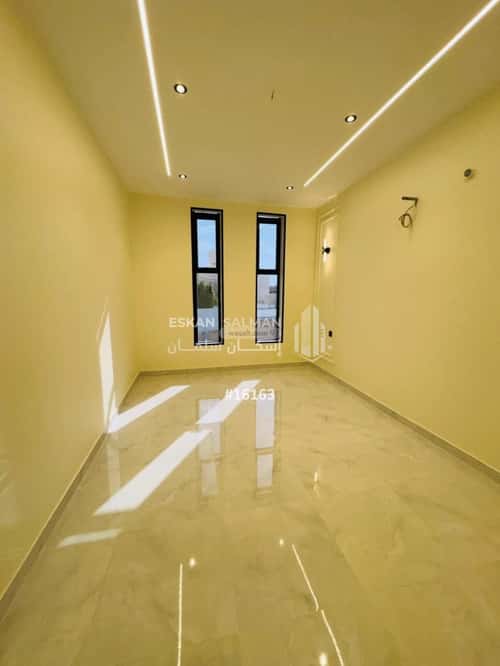 Villa 269 SQM Facing South on 15m Width Street Al Wasat District, Alttayif