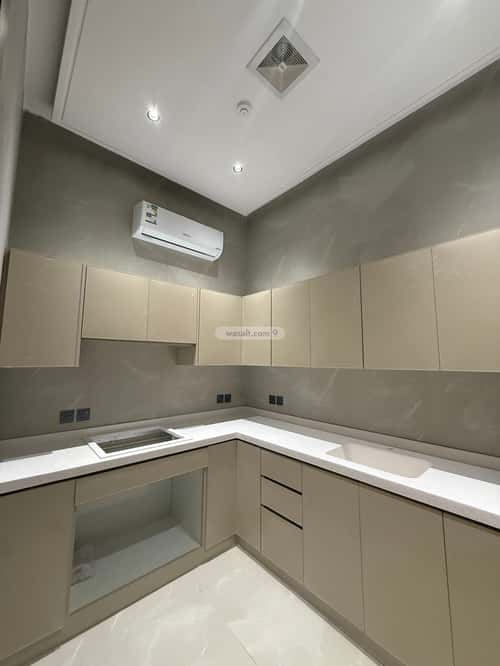 Apartment with 4 Bedrooms Dahrat Laban, West Riyadh, Riyadh