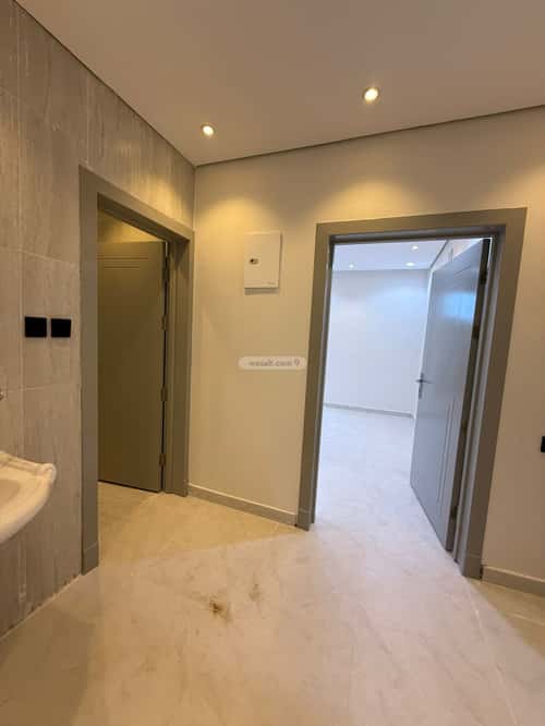 1 bedroom apartment in Dhahrat Laban