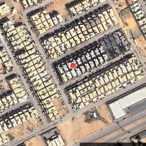 5 bedroom floor in Al Rimal