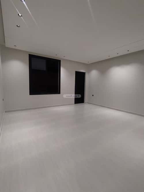 Floor 303 SQM with 7 Bedrooms Al Rihab 1, Jazan