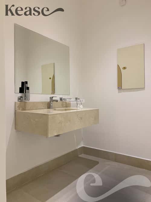 Apartment with 3 Bedrooms Hitteen, North Riyadh, Riyadh