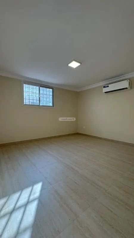 فيلا 600 متر مربع واجهة شمالية ب 9 غرف السليمانية، وسط الرياض، الرياض