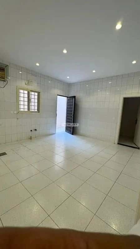 فيلا 600 متر مربع واجهة شمالية ب 9 غرف السليمانية، وسط الرياض، الرياض