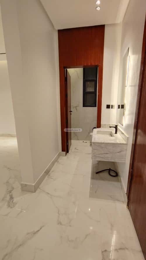 Floor with 3 Bedrooms Ar-Rimal, East Riyadh, Riyadh