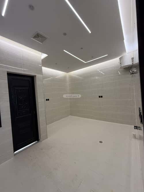 فيلا 292.9 متر مربع شمالية على شارع 20م المعترض، الطائف