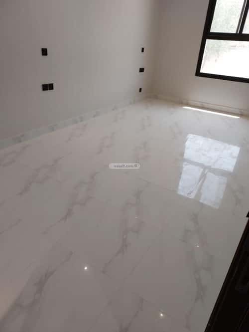 Apartment with 3 Bedrooms Okaz, South Riyadh, Riyadh