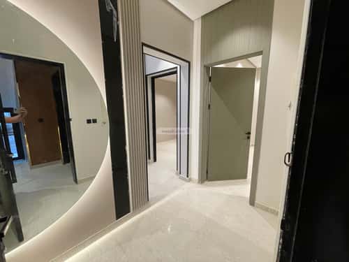 Apartment with 5 Bedrooms Al Mohammadiyah 3, Jazan