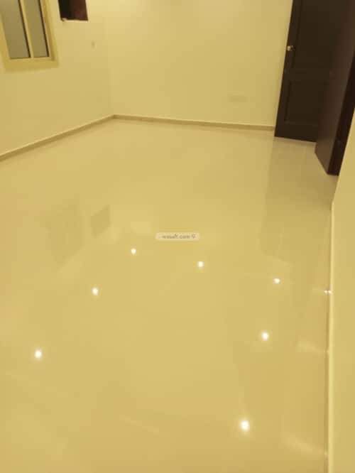 Apartment with 5 Bedrooms Mraykh, East Jeddah, Jeddah
