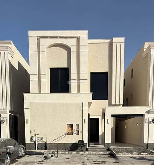 Floor with 5 Bedrooms Al-Maizaliyah, East Riyadh, Riyadh