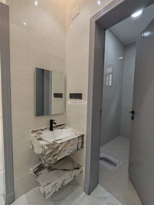 Apartment with 8 Bedrooms Al Taawun, Khamis Mushait