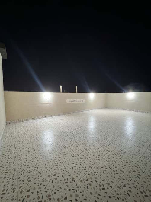 شقة ب 5 غرف النظيم، تبوك