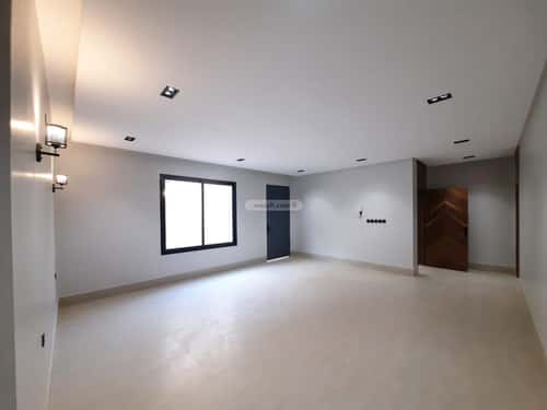 Floor with 5 Bedrooms West Al-Oraija, West Riyadh, Riyadh