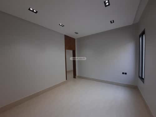Floor with 5 Bedrooms West Al-Oraija, West Riyadh, Riyadh