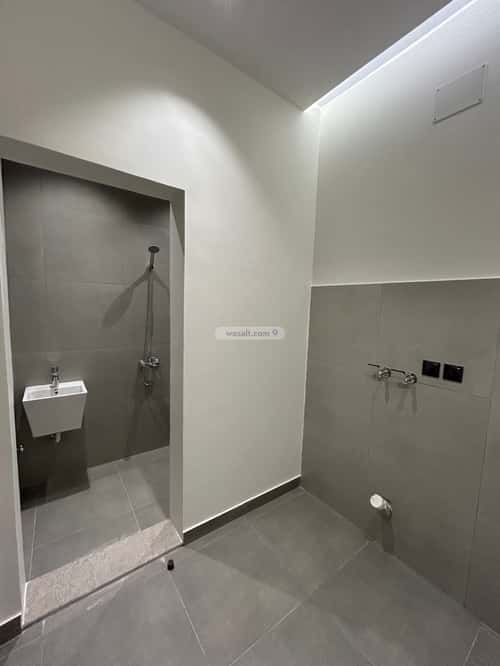 Apartment with 4 Bedrooms Al Hamrah, North Jeddah, Jeddah