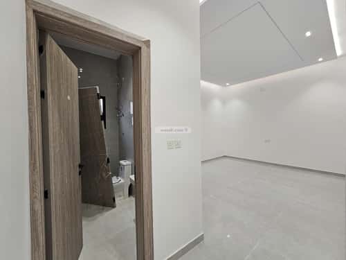 Floor 226.98 SQM with 4 Bedrooms Al-Maizaliyah, East Riyadh, Riyadh