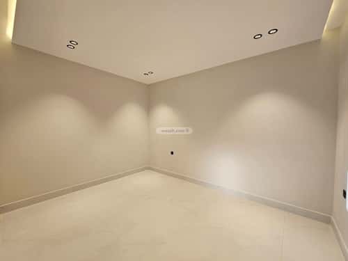 Villa 225 SQM Facing North on 18m Width Street Ar-Rimal, East Riyadh, Riyadh