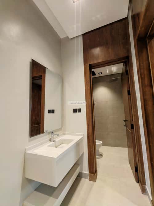 فيلا 5 غرف في المونسية